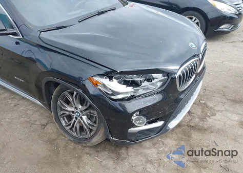 2016 BMW X1 xDrive28I z USA, uszkodzony, nr VIN WBXHT3Z34G4A49252